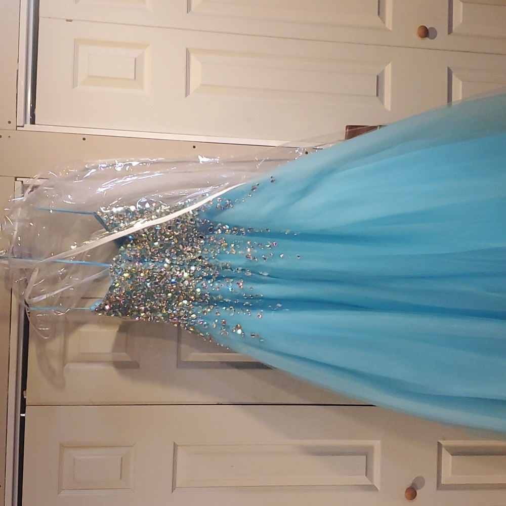 Jovani prom gown